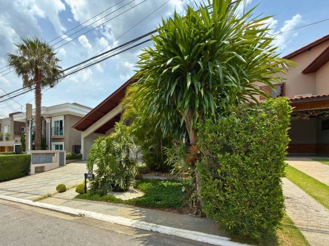 Casa para Venda em Santana de Parnaíba - 4